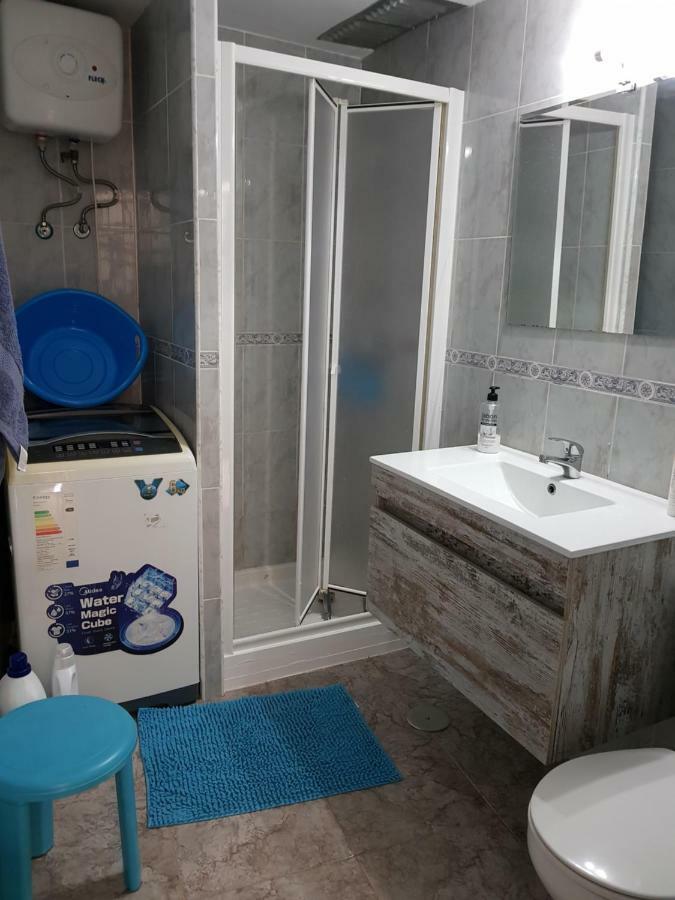Bed And Breakfast By The Sea Pozo Izquierdo Екстериор снимка