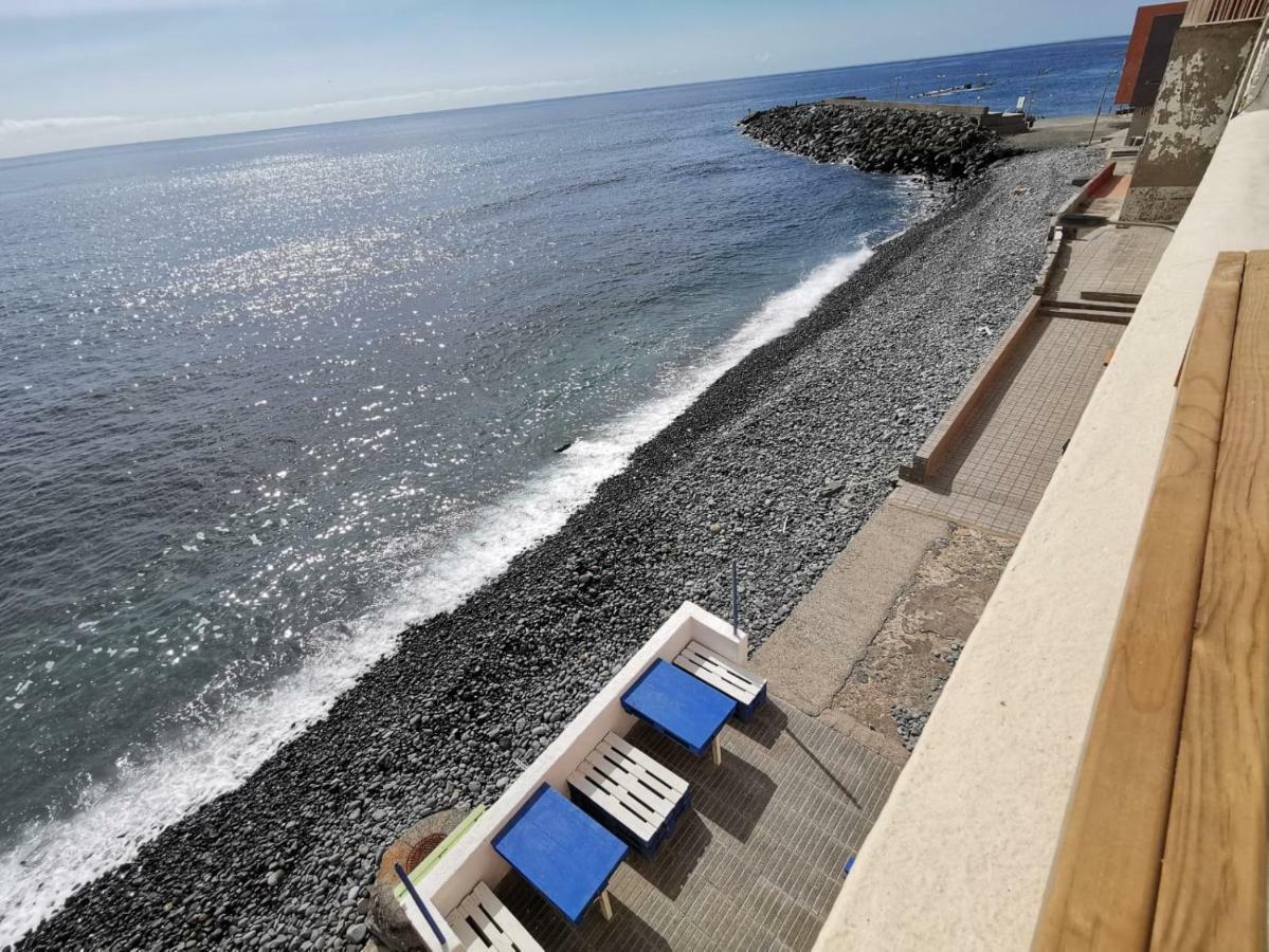 Bed And Breakfast By The Sea Pozo Izquierdo Екстериор снимка